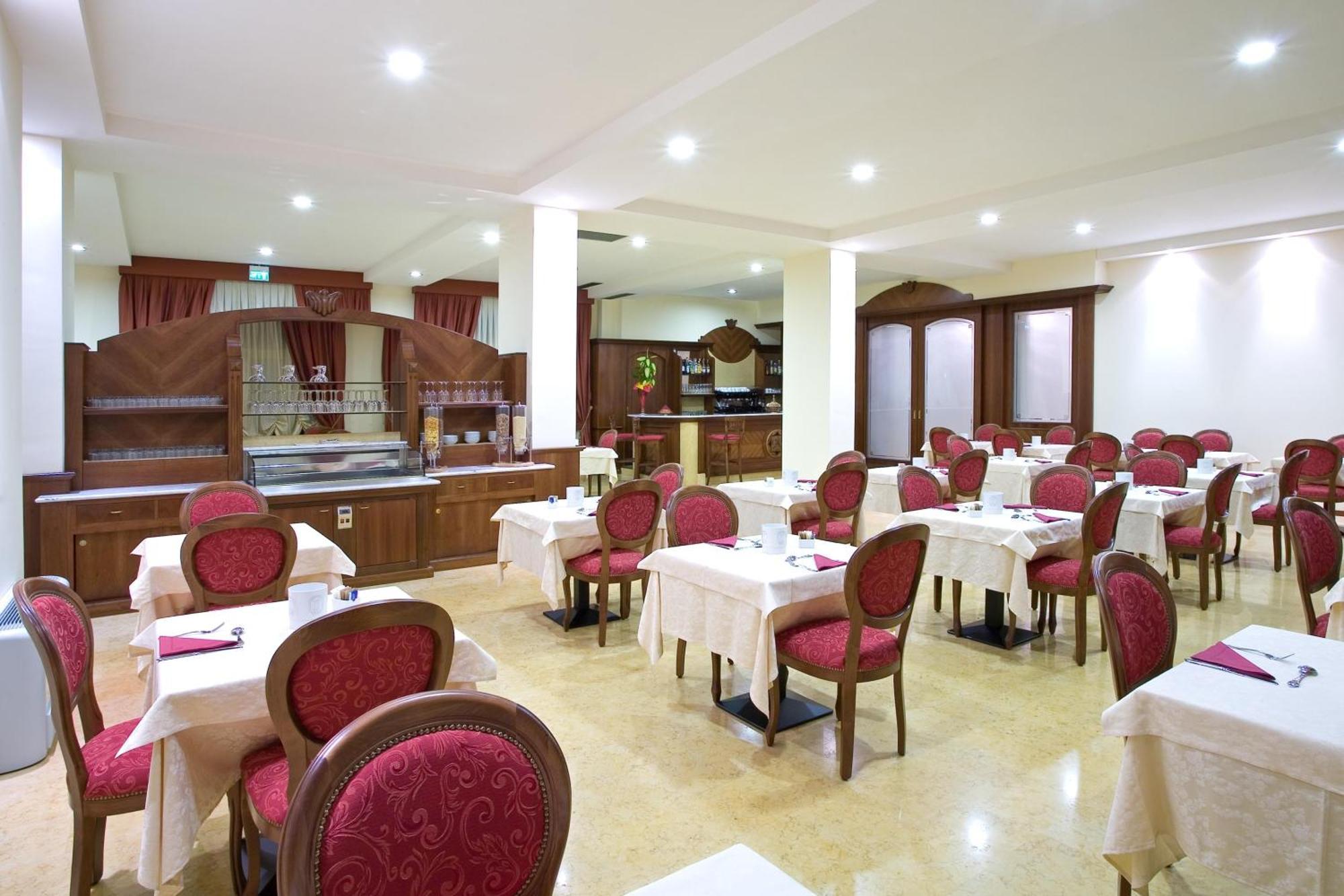 Hotel Marconi Μπεντιβόλιο Εξωτερικό φωτογραφία